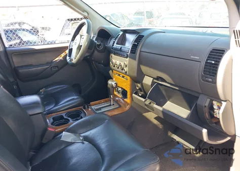 2006 Nissan Pathfinder Le from USA, damaged, VIN 5N1AR18W76C675887